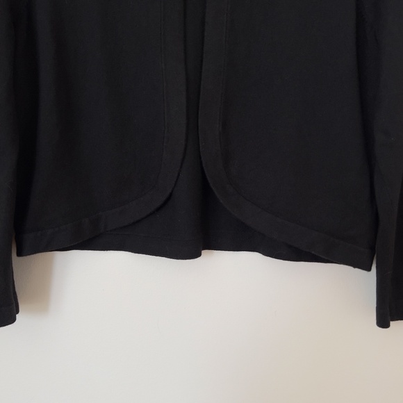 Soft Black Silk Cashmere Cropped Bolero Cardigan - Ann Taylor - Size Medium - Picture 3 of 10